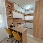 Nikoma Dicmo